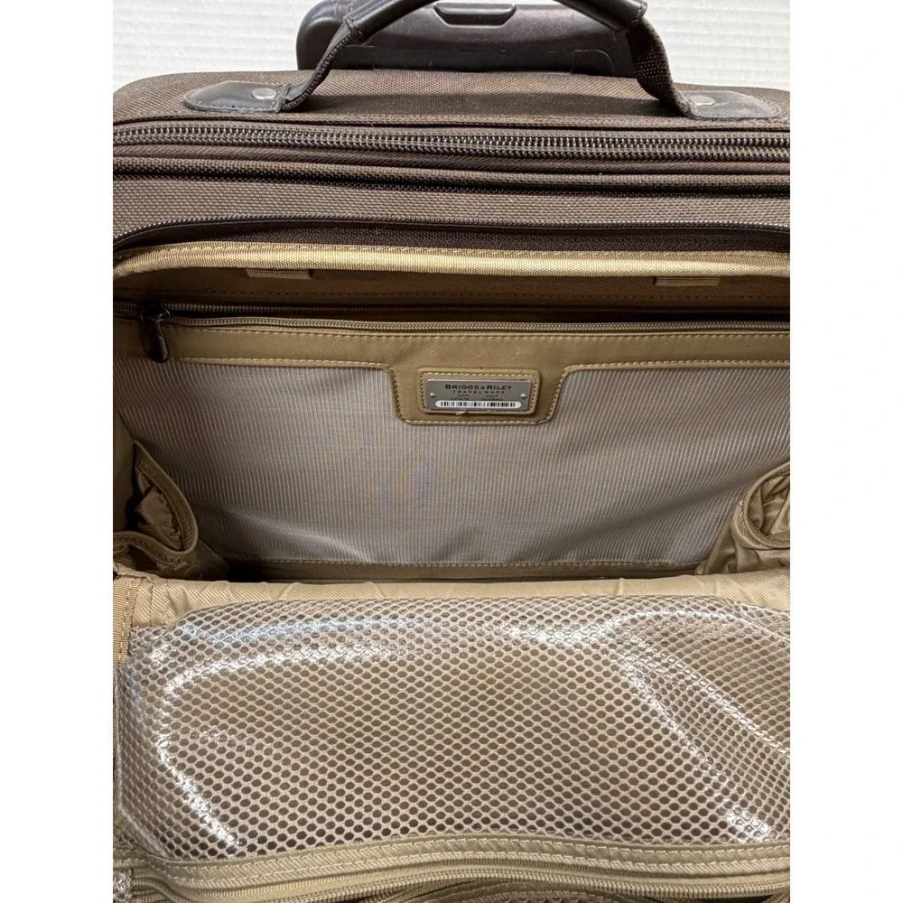 Briggs & Riley Commuter Suitcase Brown Extendable Handle U214-18 Rolling Luggage